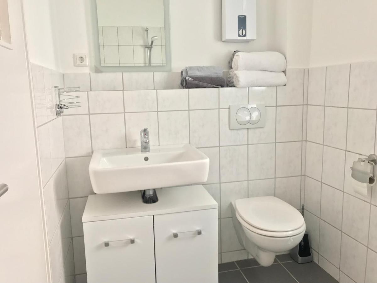 Aparts House - Balkon-Wifi-Kitchen Есен Екстериор снимка