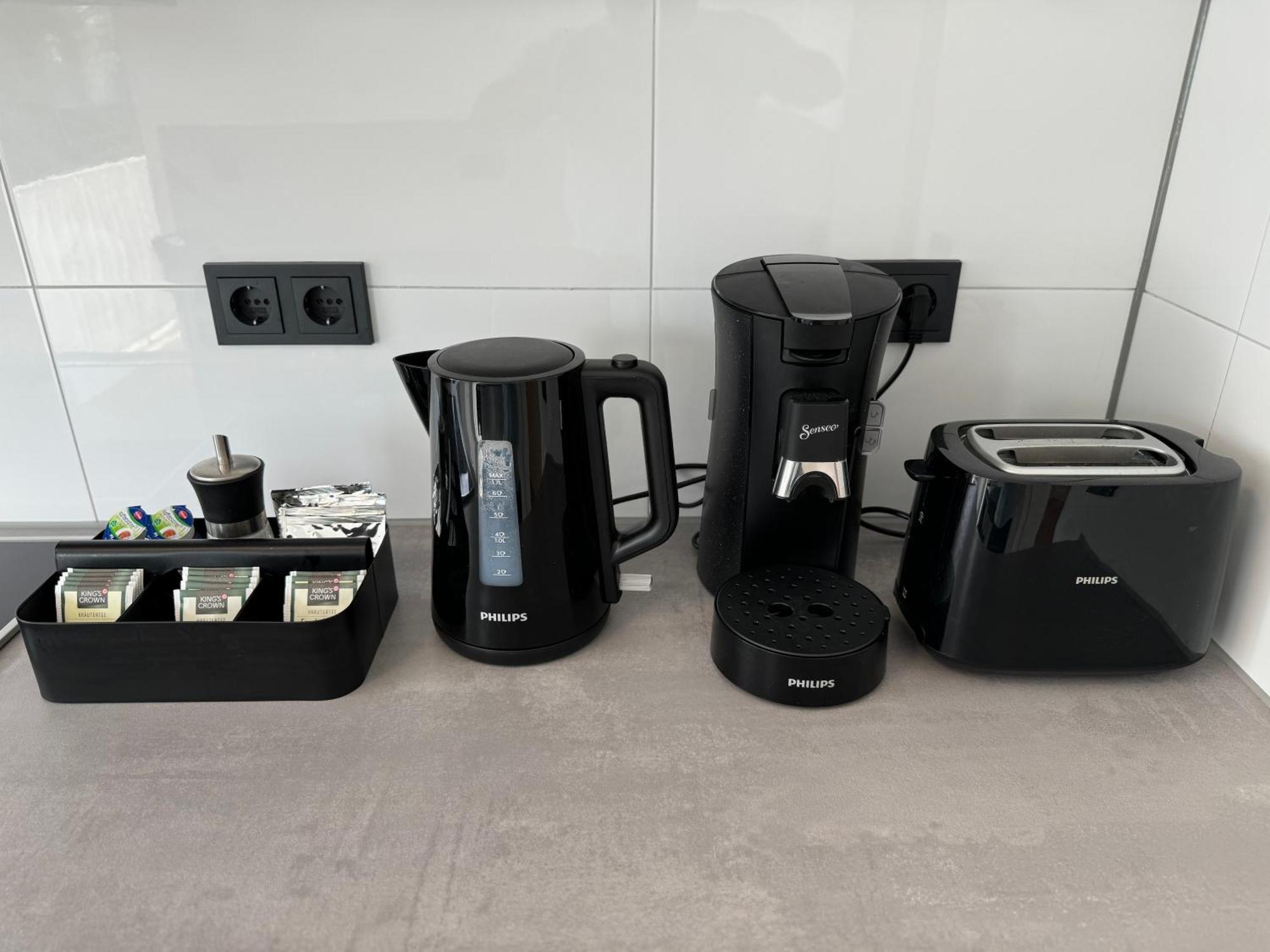 Aparts House - Balkon-Wifi-Kitchen Есен Екстериор снимка