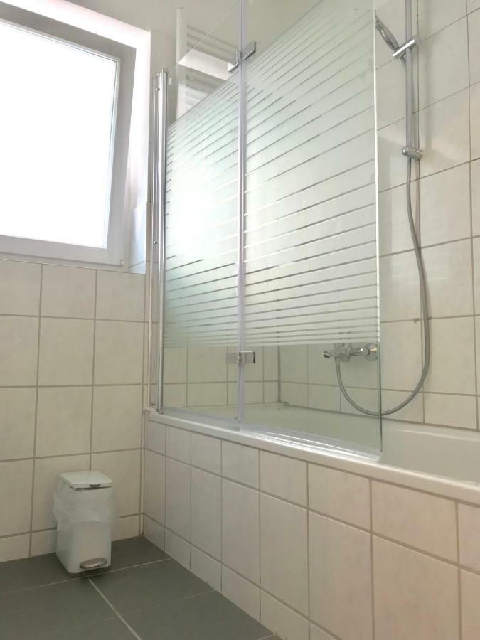 Aparts House - Balkon-Wifi-Kitchen Есен Екстериор снимка